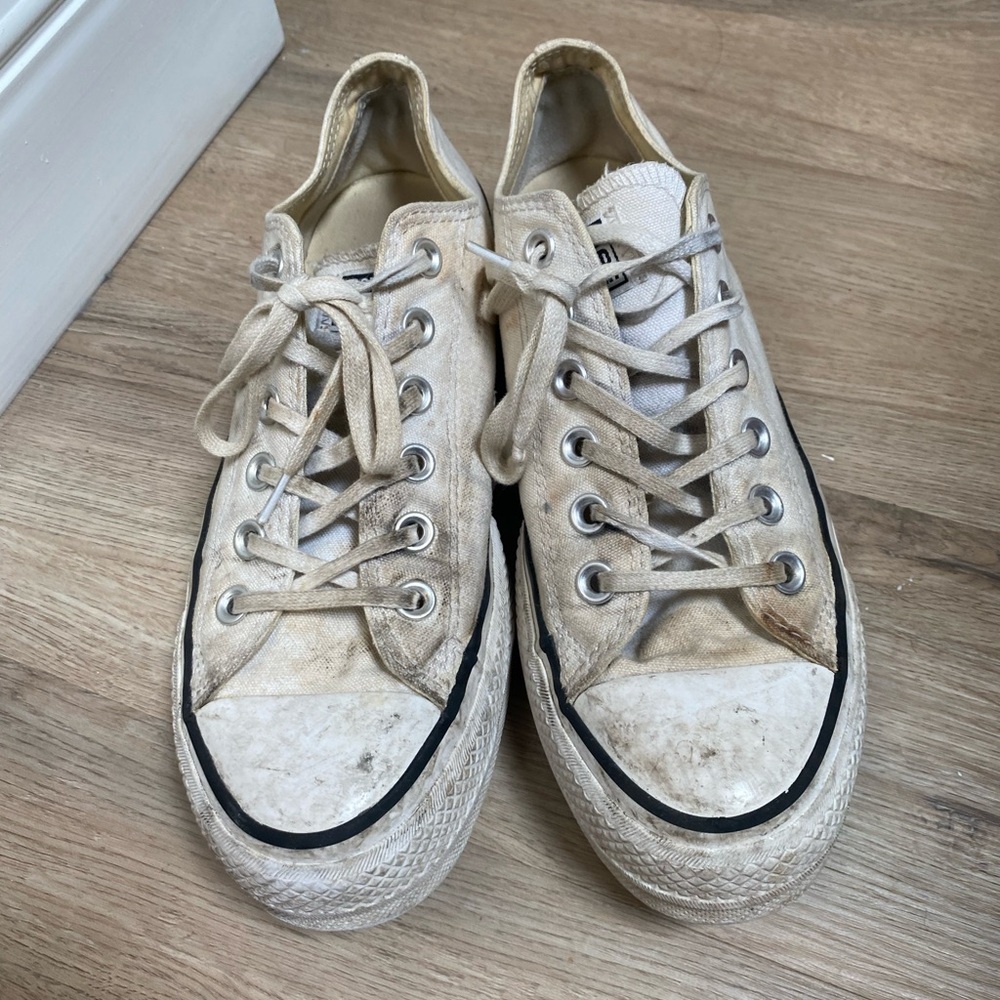 WHITE PLATFORM LOWTOP CONVERSE